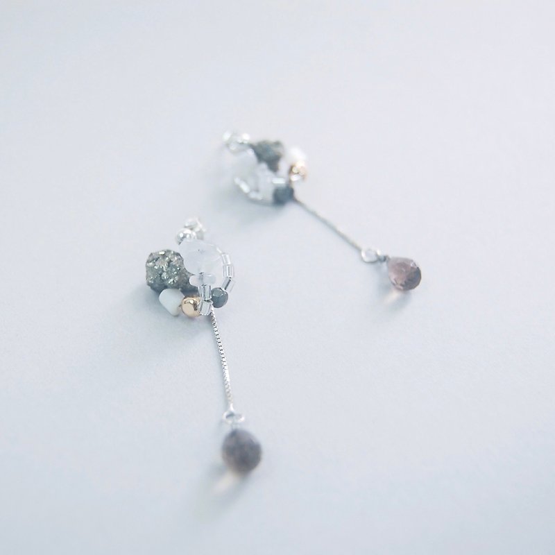 两戴黄铁矿  茶晶  月光石  水滴纯银耳针耳环 (可配耳夹) - 耳环/耳夹 - 水晶 灰色