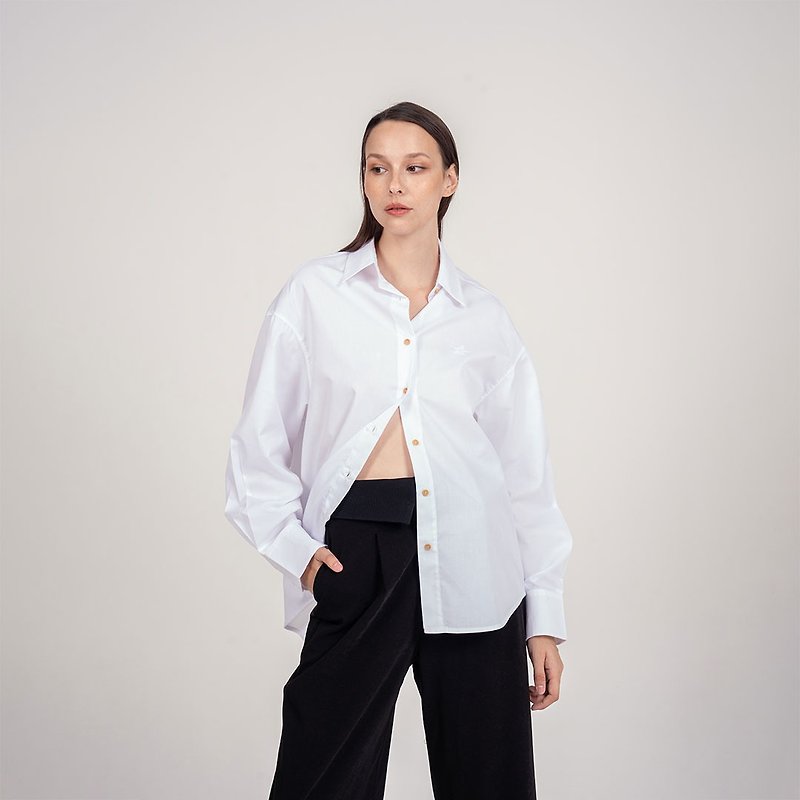 BASIC // white // women oversized shirt - 女装衬衫 - 棉．麻 白色