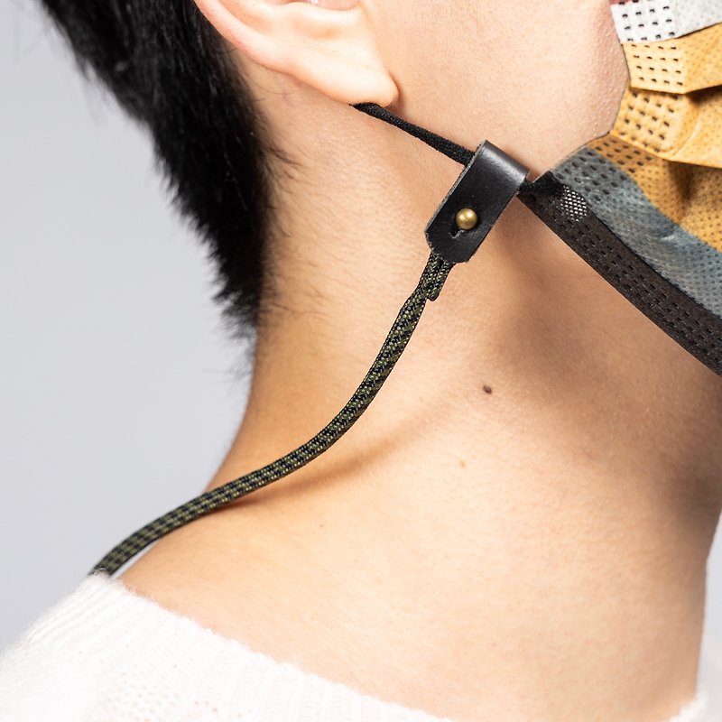 | NEW! | 真皮口罩挂绳 口罩链 实用道具 防疫配件 多件优惠 - 挂绳/吊绳 - 真皮 