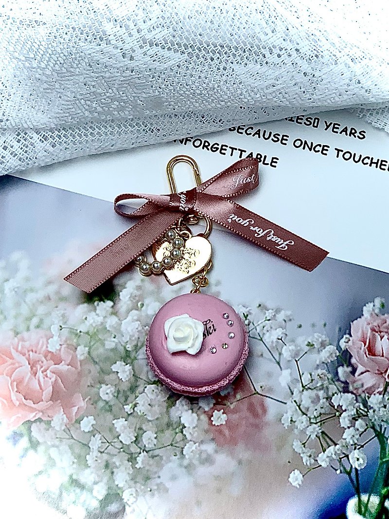 浪漫玫瑰马卡龙吊饰钥匙圈 - 钥匙链/钥匙包 - 粘土 白色