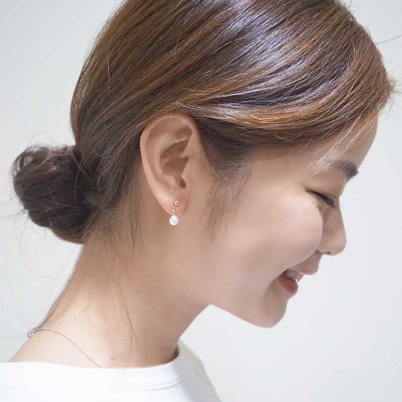 水滴形淡水珍珠耳环 (银/玫瑰金/18k金) | 珍珠系列 - 耳环/耳夹 - 其他金属 白色