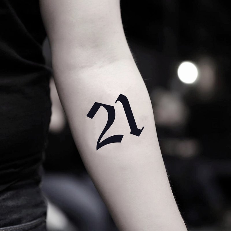OhMyTat 数字 21 刺青图案纹身贴纸 (2 张) - 纹身贴 - 纸 黑色