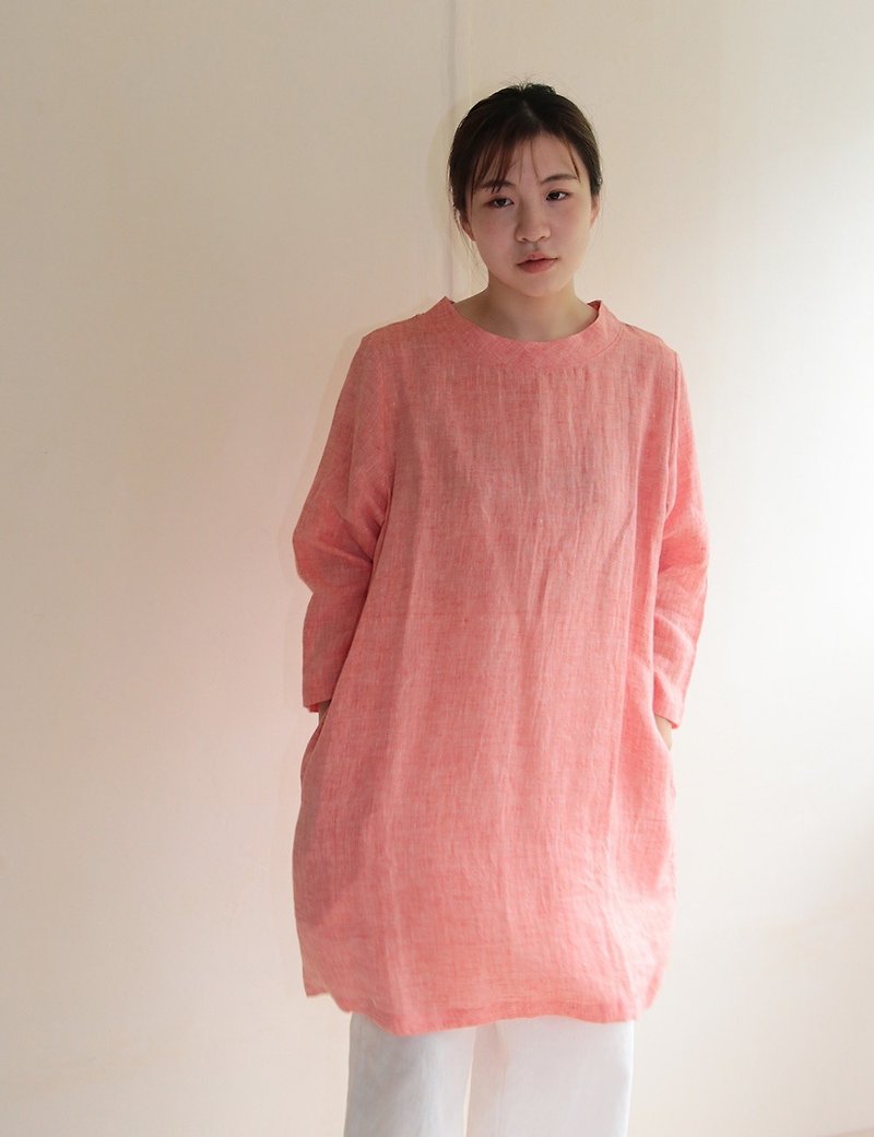 麻 ボトルネックのチュニック コーラルピンク - 洋装/连衣裙 - 棉．麻 红色