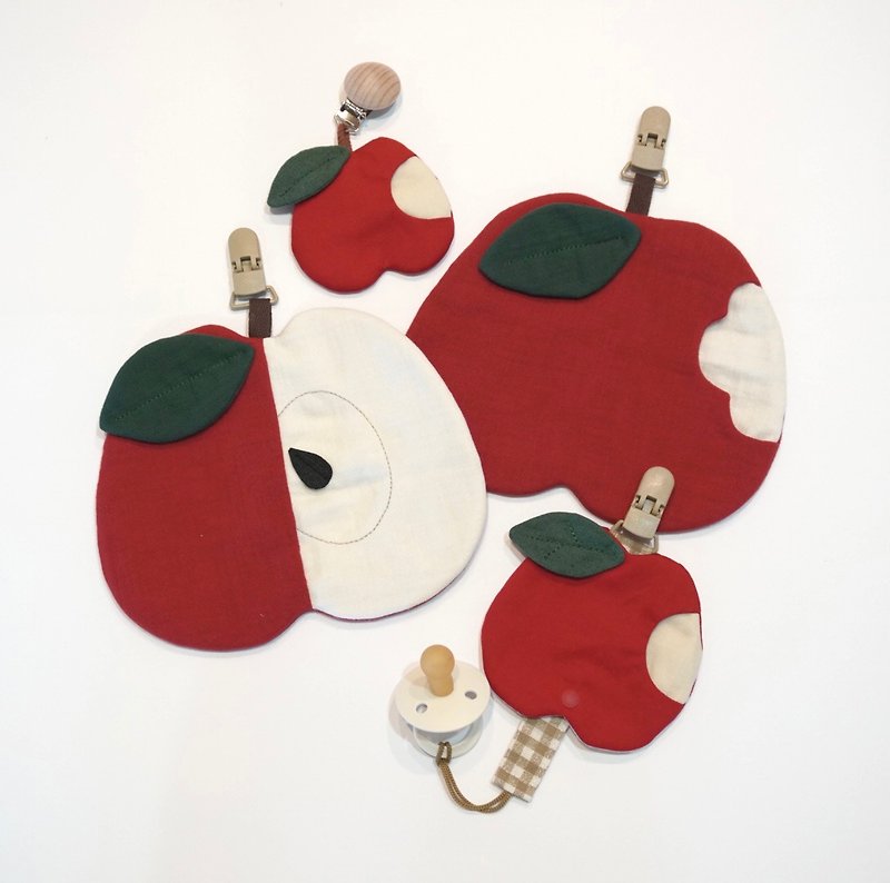 红苹果。平安符袋、奶嘴防尘套、小手帕 - 满月礼盒 - 棉．麻 红色