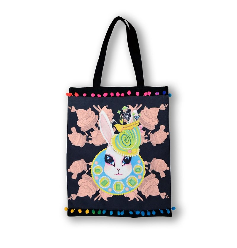 GOOKASO 双面购物袋 TOTE BAG 兔子皇后 棉麻印花图案 背面日本和服织锦绸缎 缀彩色小球花边 - 侧背包/斜挎包 - 棉．麻 黑色