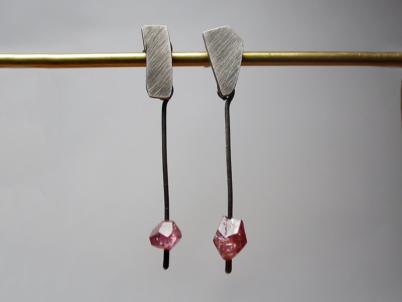 Gem 系列 #a72 红琉璃耳环 - 耳环/耳夹 - 银 红色