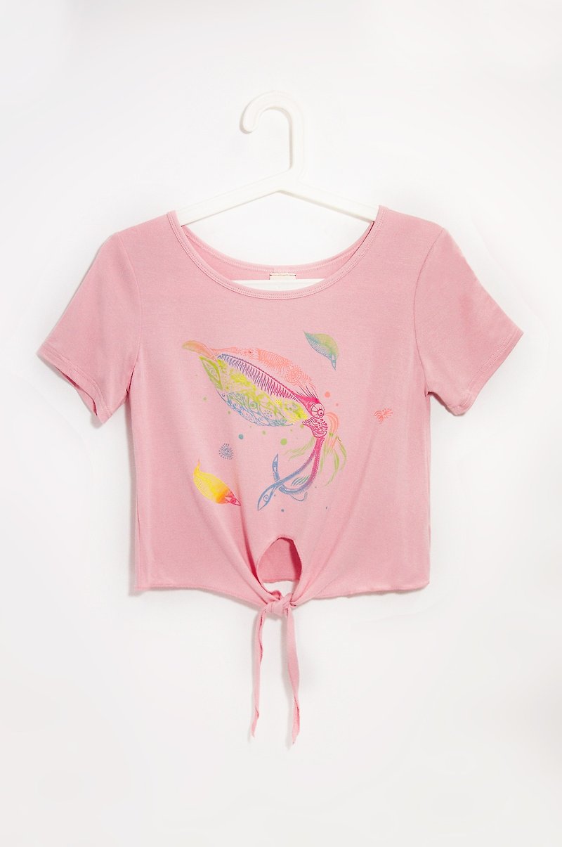 女装莫代尔凉感绑带T-shirt / 设计上衣 / 设计Tee / 绑带上衣 - 海底生物 发光透抽 ( 粉红色 ) - 女装上衣 - 棉．麻 粉红色
