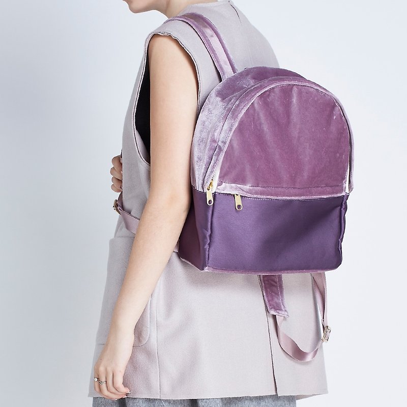 【Mell】简约 丝绒拼接背包／双肩包 紫 - 后背包/双肩包 - 其他材质 紫色