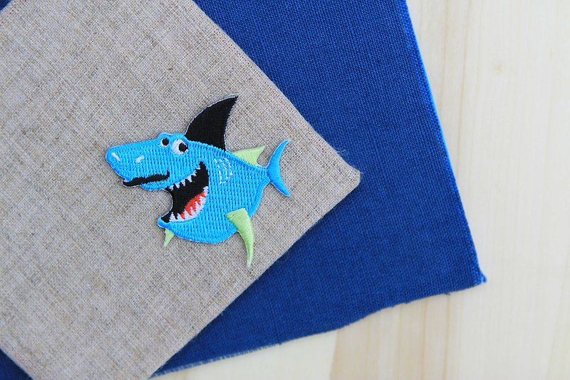 黑帮鲨鱼自黏绣布贴-海洋系列 - 编织/刺绣/羊毛毡/裁缝 - 绣线 蓝色