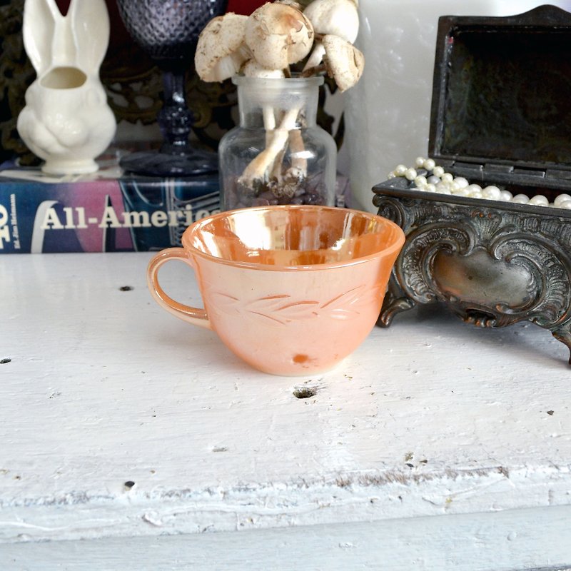 FIRE KING 60s蜜桃橘子色镀反光面玻璃茶杯 Luster Peach Tea Cup - 茶具/茶杯 - 玻璃 橘色