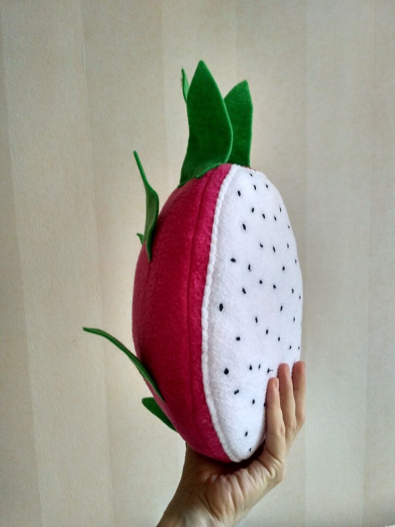 Dragon Fruit Small Pillow, handmade - 枕头/抱枕 - 聚酯纤维 多色
