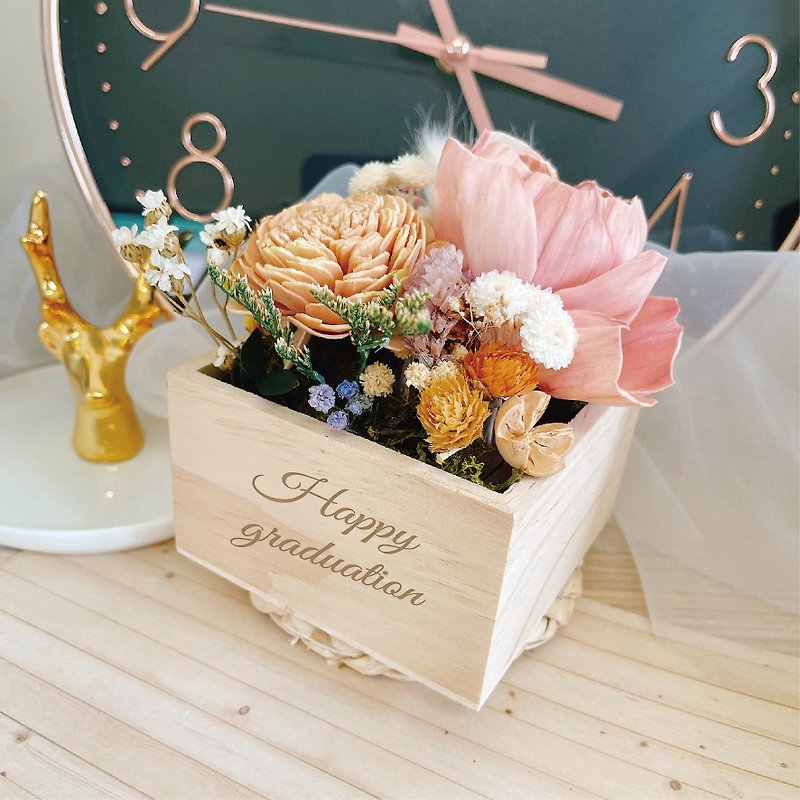【莳设计-毕业礼物】日本进口永生干燥花 扩香桌花礼 - 干燥花/捧花 - 植物．花 