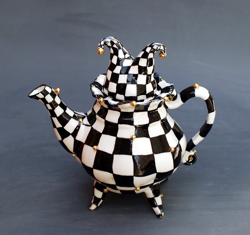 Art teapot Black and white cage Wonderland style Porcelain handmade teapot Tea - 茶具/茶杯 - 瓷 多色