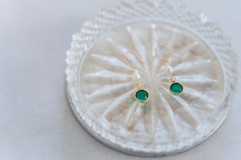 初绽系列水晶珍珠耳环 - 碧绿 - 耳环/耳夹 - 水晶 绿色