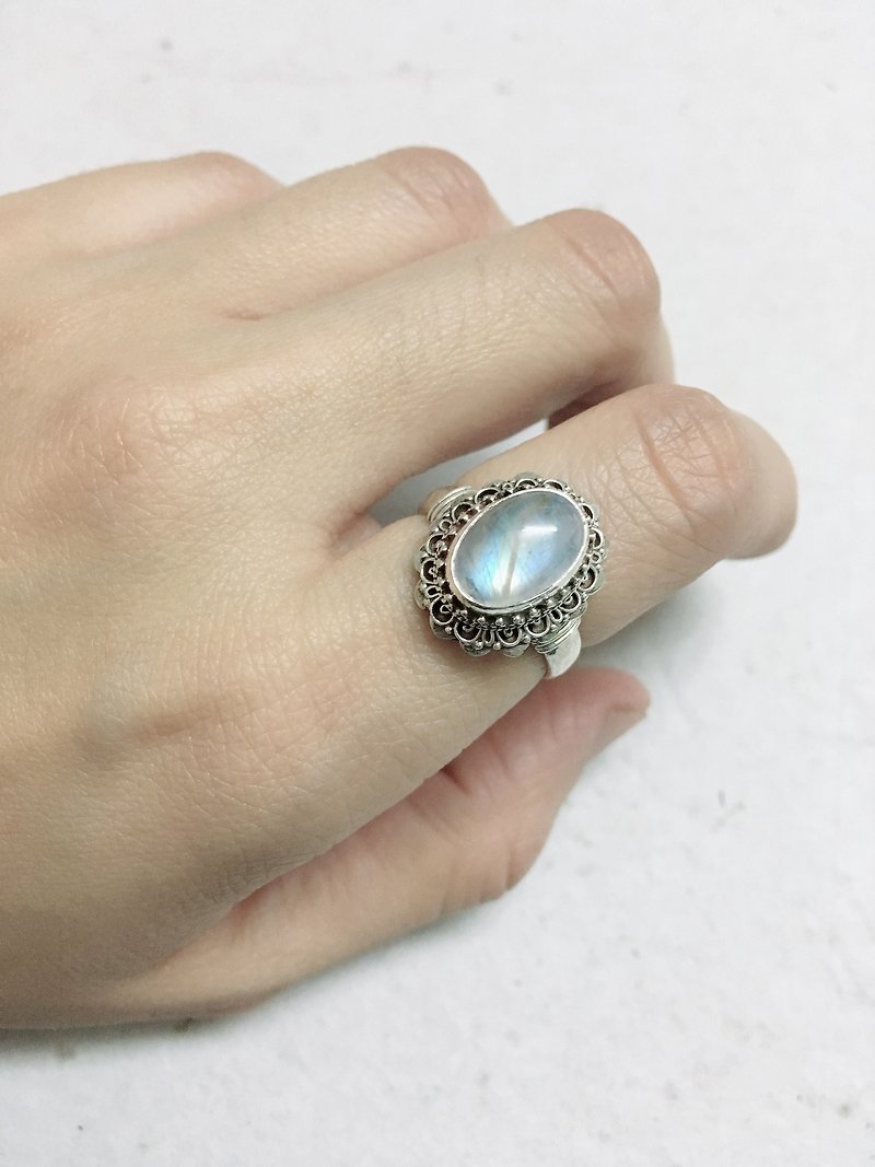 传统设计 月光石 戒指 尼泊尔 手工制 925纯银 - 戒指 - 半宝石 