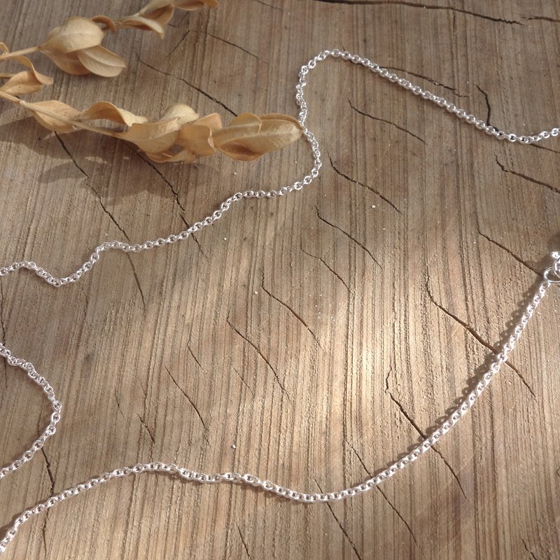 纯银链 - 细款,16寸,宽1.6公厘(搭配坠饰用) - 项链 - 其他金属 银色