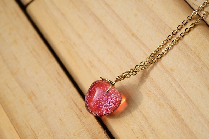 Glitter Apple Necklace 光之琉璃苹果项链 - 颈链 - 玻璃 红色