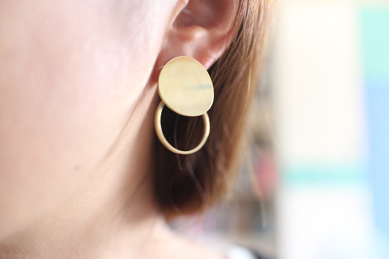双圈-黄铜耳环 - 耳环/耳夹 - 铜/黄铜 金色