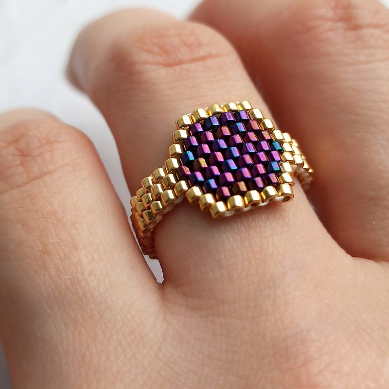 Purple signet ring | Gold bead ring | Luster ring | Unique design ring