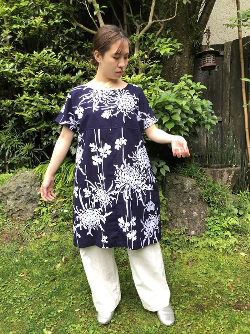 菊の花 浴衣生地リメイクワンピース - 洋装/连衣裙 - 棉．麻 蓝色