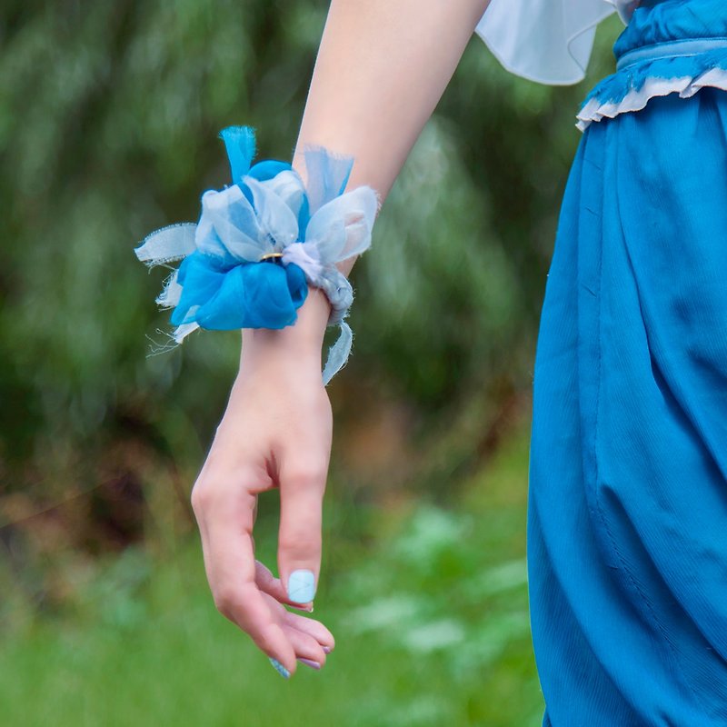 mini || スモーキー || 彩る咲き編みシュシュ - 发饰 - 其他材质 蓝色