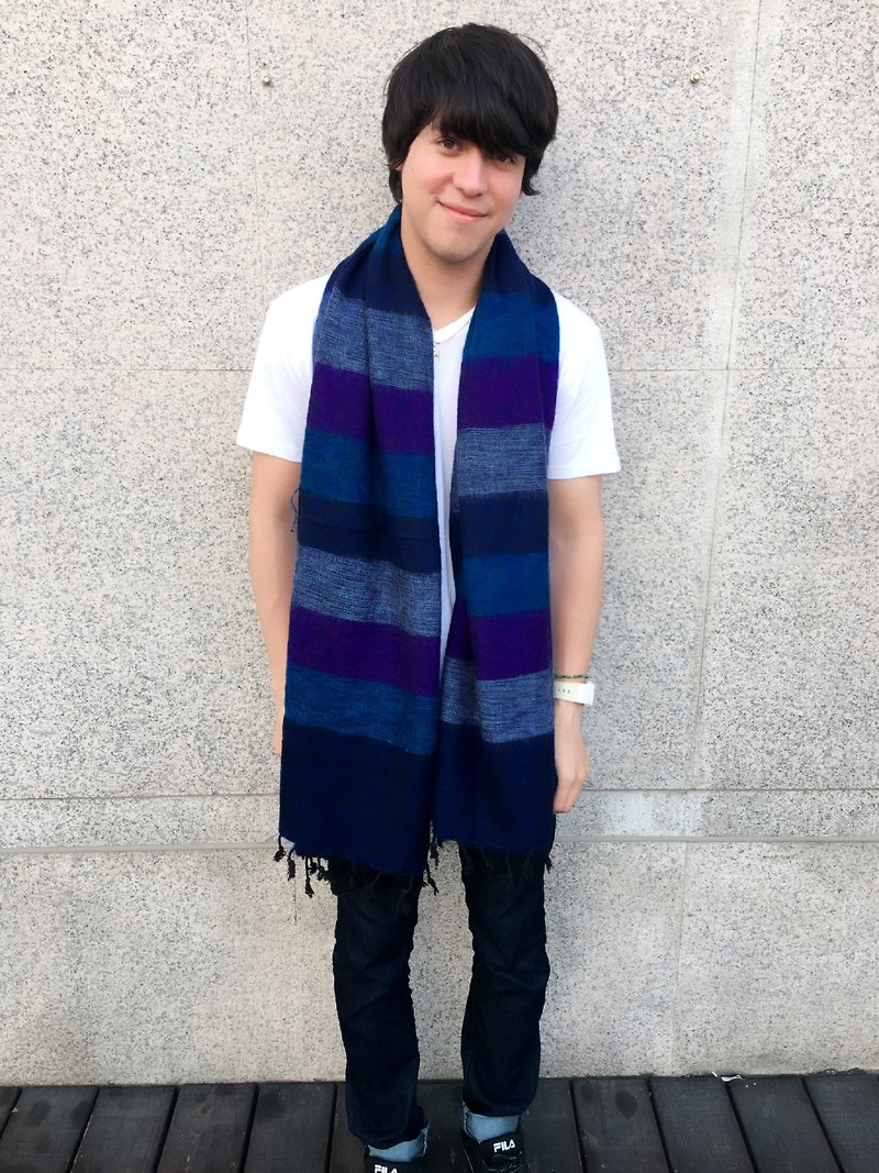 尼泊尔厚织氂牛毯披肩围巾(蓝紫配色) - 丝巾 - 其他材质 紫色