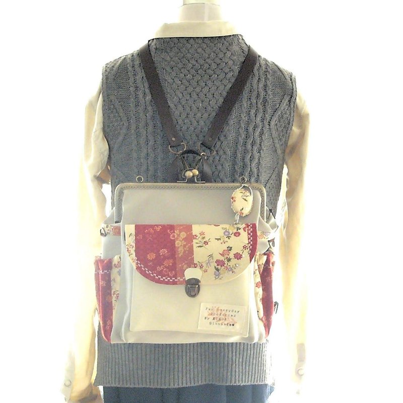 Back pocket & right zipper with Cross embroider  3 WAY backpack Japanese pattern - 后背包/双肩包 - 真皮 灰色