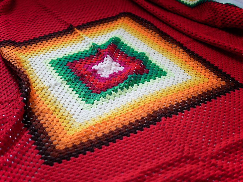 摩登少年手勾床罩 暖情乡村手工编织古董彩色万用毯床罩Vintage - 被子/毛毯 - 聚酯纤维 红色