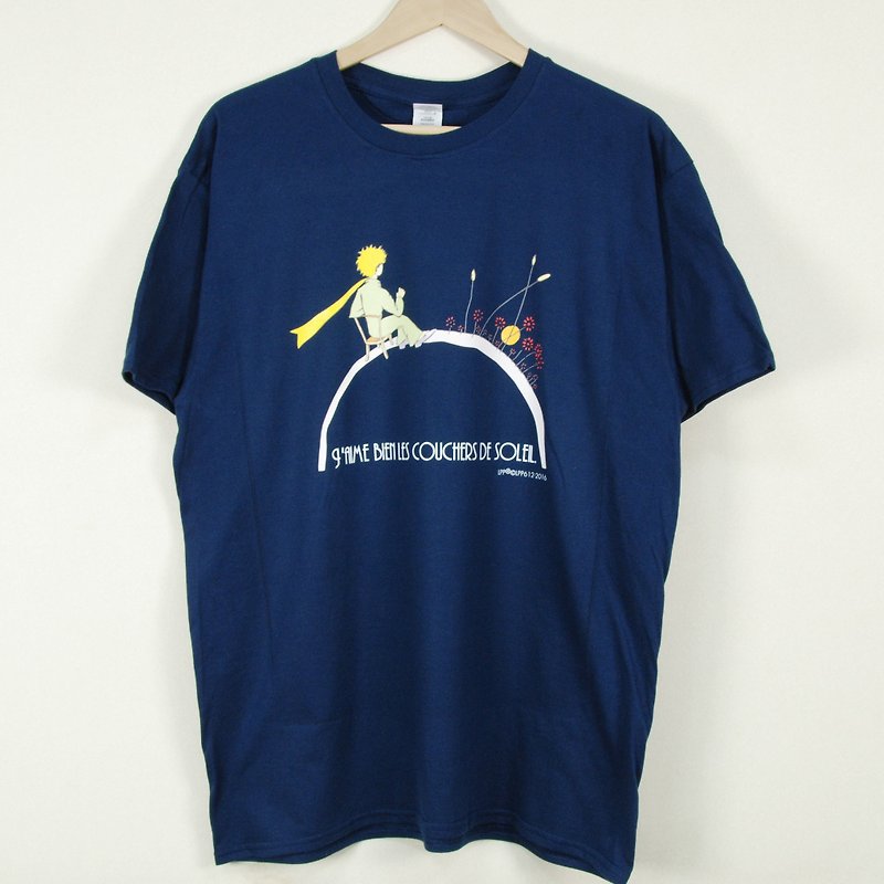 小王子经典版授权 - T恤：【夕阳】成人短袖 T-shirt,AA01 - 中性连帽卫衣/T 恤 - 棉．麻 黄色
