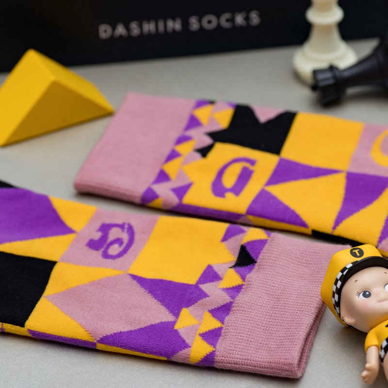 【情人节礼盒】DashinSocks奇思妙想系列羊棋盘格提1 - 袜子 - 棉．麻 多色