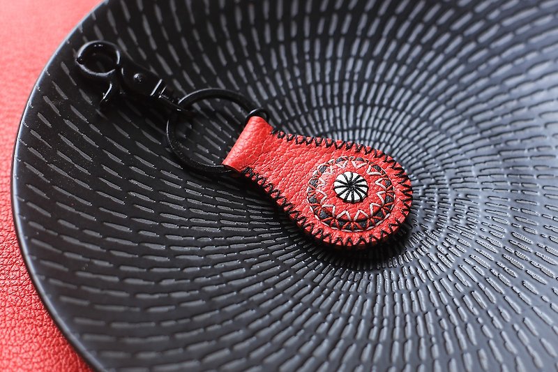 【ESZ原创】水滴钥匙扣双面 | 红 | 真皮全手工缝制 | 拼色刺绣 - 钥匙链/钥匙包 - 真皮 红色