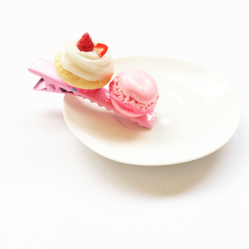 Hair clip, cupcake + macaron 7