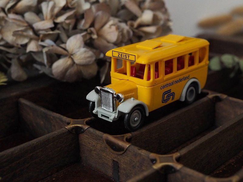 英国古董玩具车特殊款-金属巴士系列 - 摆饰 - 其他金属 