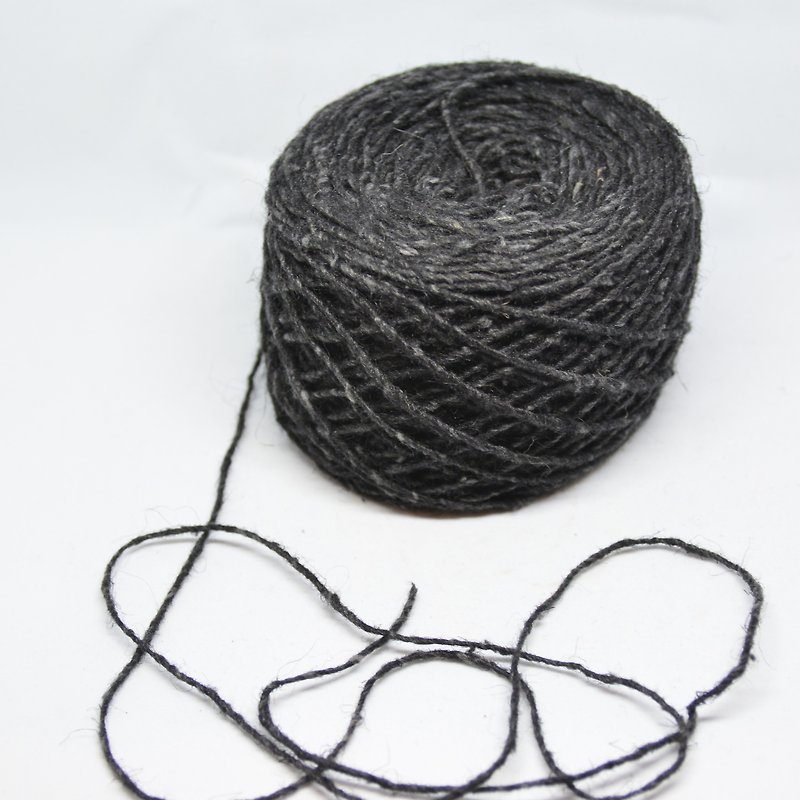 手捻羊毛混麻线-黑-公平贸易 - 编织/刺绣/羊毛毡/裁缝 - 羊毛 黑色