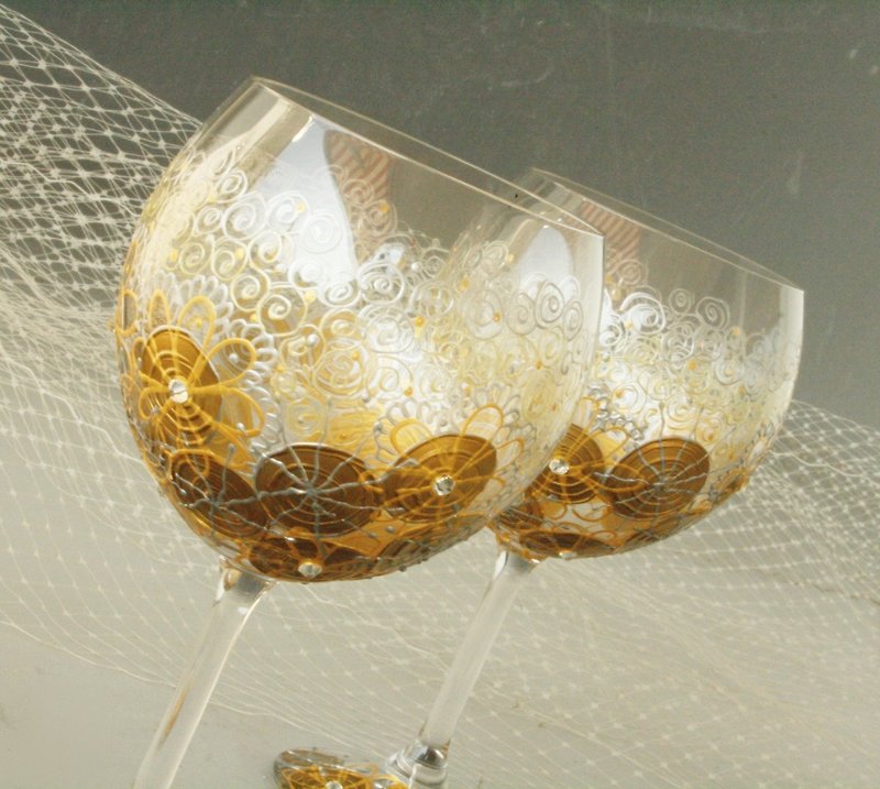 Balloon Crystal Wine Glasses, Gold  Glasses, Hand Painted Set of 2 - 酒杯/酒器 - 玻璃 金色