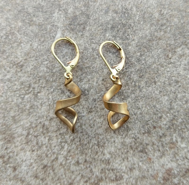 黄铜漩涡耳环 - 耳环/耳夹 - 其他金属 