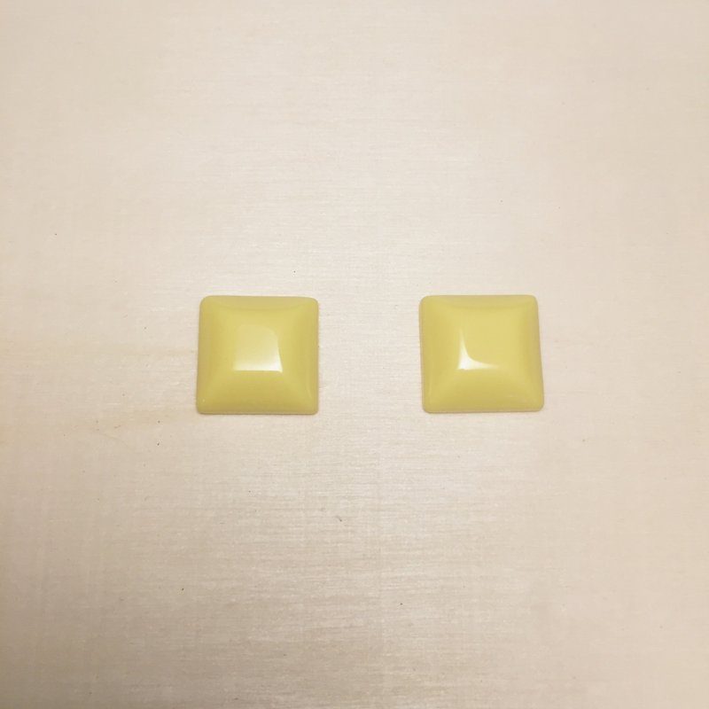 复古鹅黄方形菱形耳环耳夹 - 耳环/耳夹 - 树脂 黄色