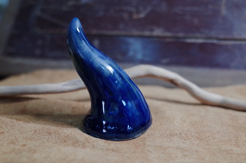 鲨鱼 Shark (戒指收纳) - 花瓶/陶器 - 陶 蓝色