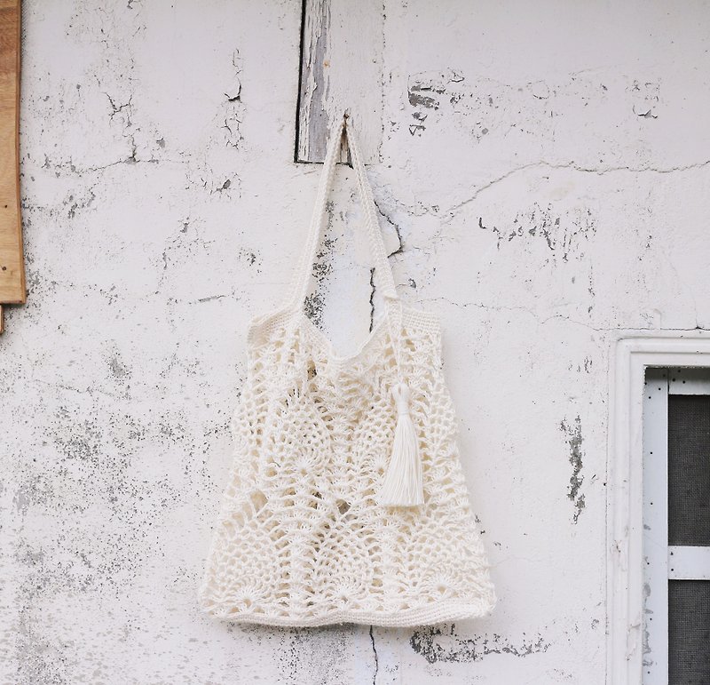 【订制】Handmade手工编织/苎麻绳编织网袋/购物袋/肩背包/流苏 - 手提包/手提袋 - 棉．麻 白色