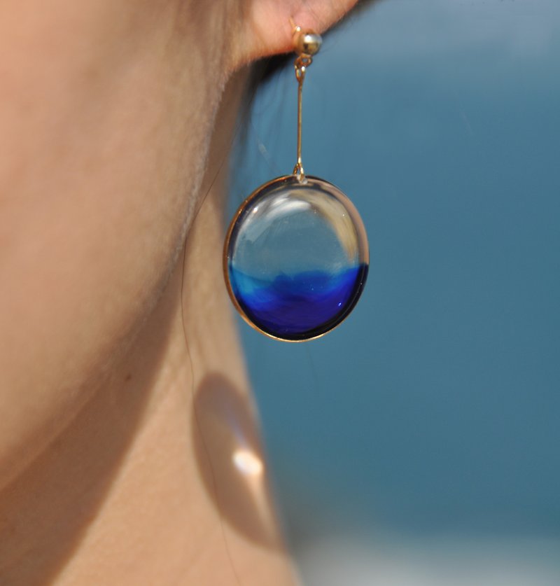 海 2.0 - 耳环/耳夹 - 树脂 蓝色