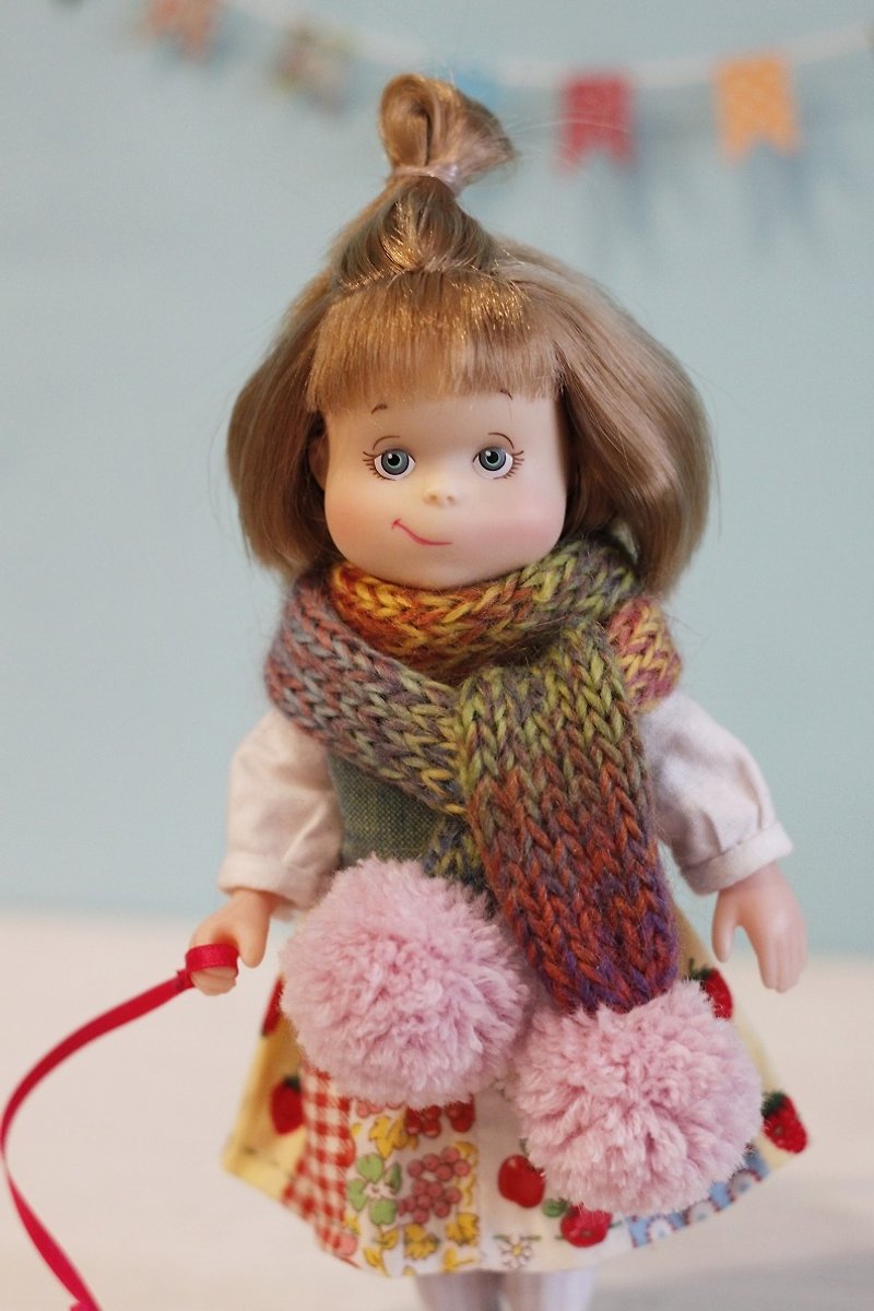 手工编织日本进口美丽诺羊毛段染娃用围巾(粉红色毛球款) - 其他 - 羊毛 多色