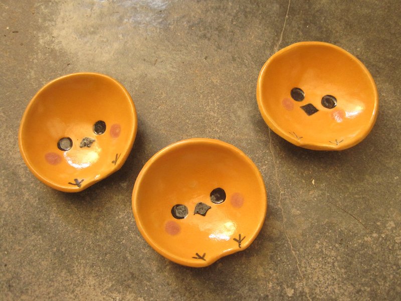 DoDo手作 动物造型碗-小鸡碟*1件 - 浅碟/小碟子 - 陶 黄色