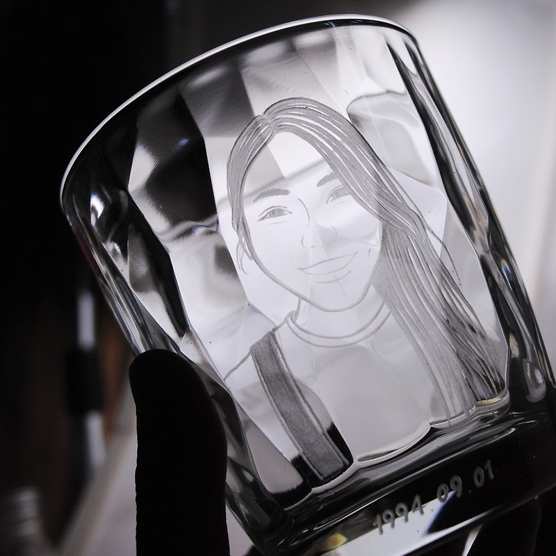 390cc【长发美女钻石杯】(写实版) 女朋友画像定制玻璃杯刻字肖像 - 订制画像 - 玻璃 白色