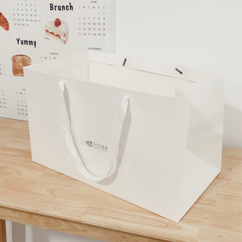 纯白质感礼盒袋 - 收纳用品 - 纸 白色