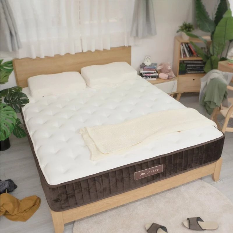 LoveFu 撑腰乐眠床 - 比其他床垫更撑腰 200公斤也不怕 - 寝具 - 其他材质 白色