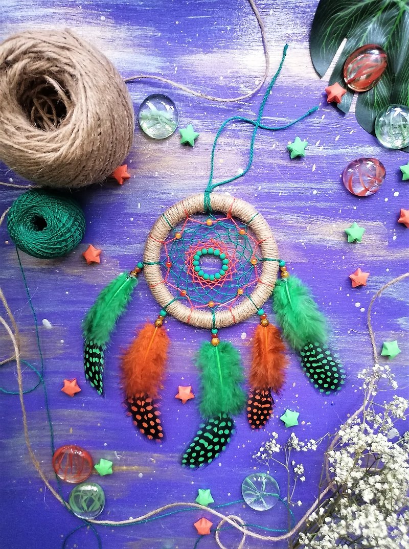 Boho native Dreamcatcher, Handmade Wall Hanging decor with guinea fowl feathers - 墙贴/壁贴 - 其他材质 多色