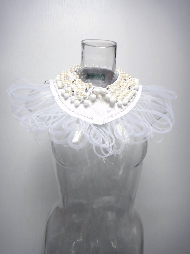TIMBEE LO 珠宝风网管装饰领子 白色 婚纱 礼服 新娘装 珠宝 珍珠 水晶 wedding  bridal - 洋装/连衣裙 - 纸 白色