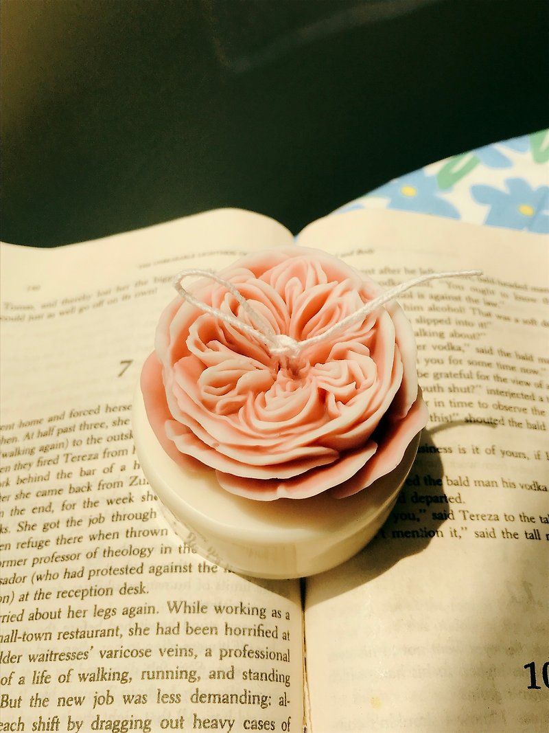 母亲节 渐层玫瑰小蛋糕香氛蜡烛 - 香薰/精油/线香 - 蜡 粉红色