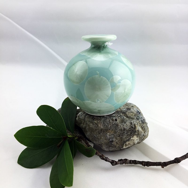 CereiZ生活疗愈・结晶釉花瓶(绿) - 花瓶/陶器 - 陶 绿色