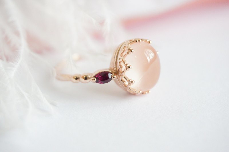 Rosequartz and Rhodolite Silver925 Ring with rose gold plated. - 戒指 - 纯银 粉红色